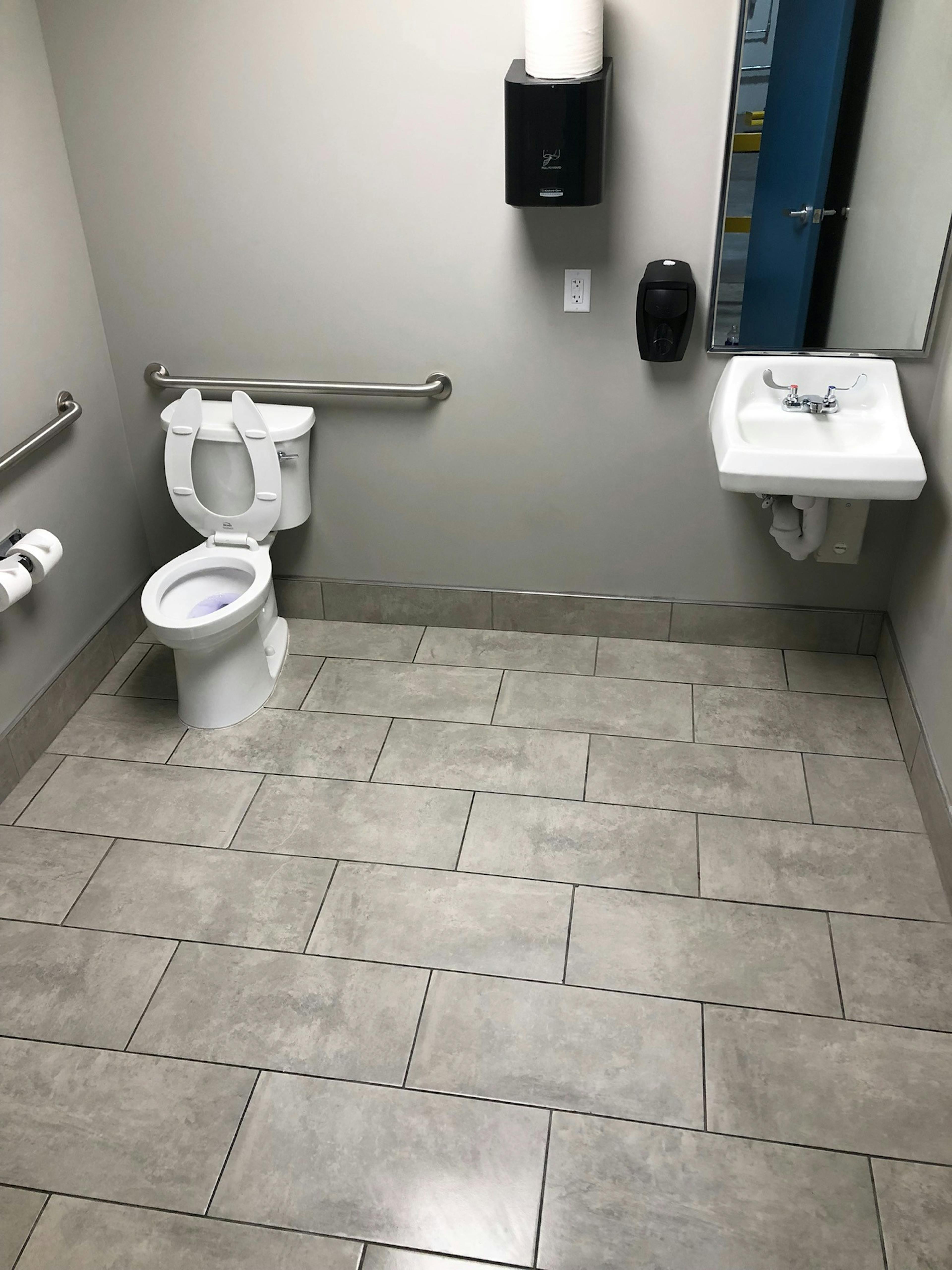 Shay's Cleaning Service Commercial Kenosha Cleaning Service